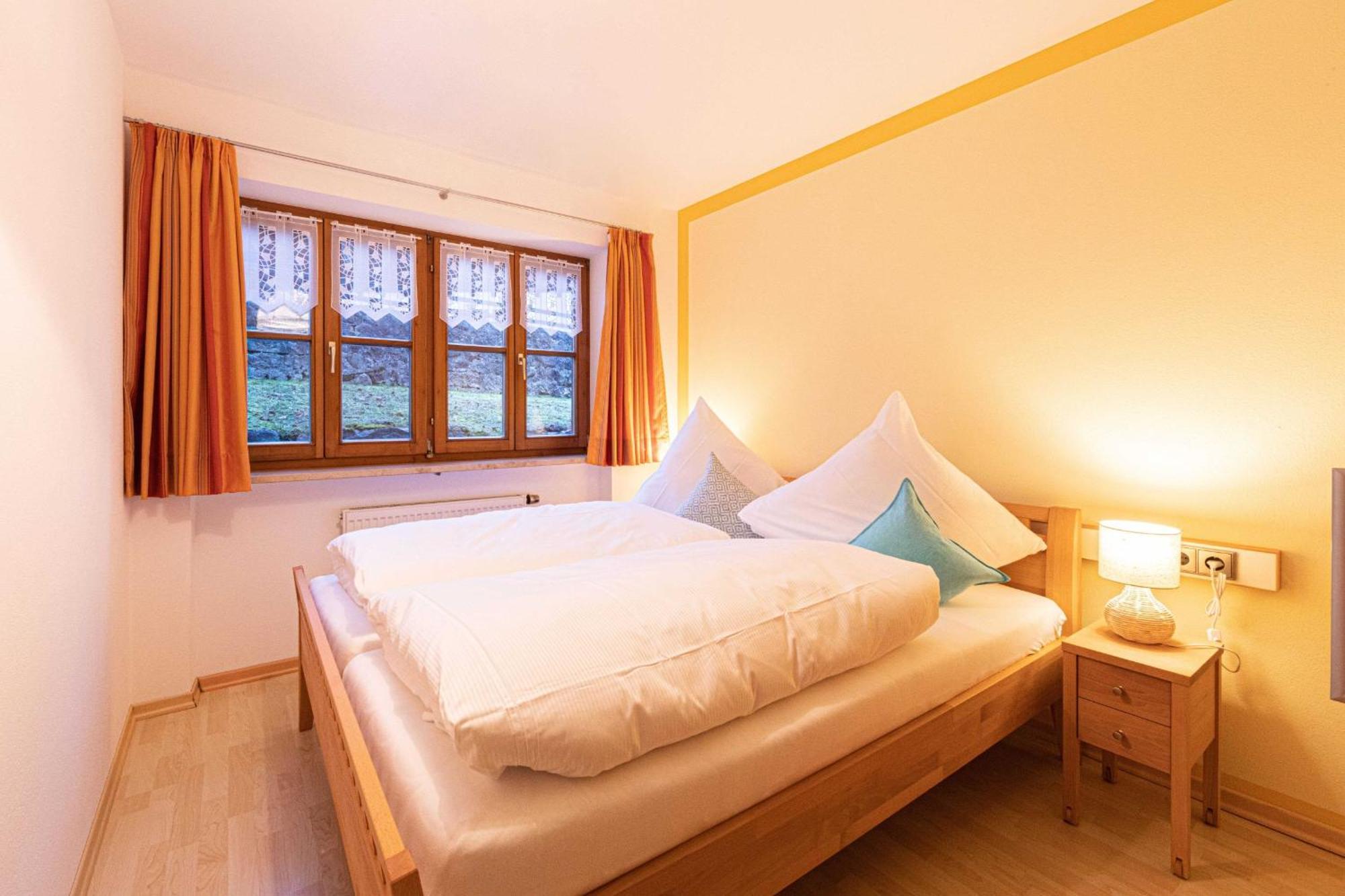 Ferienwohnung Waldblick - Freundlich Eingerichtete Ferienwohnung Берхтесгаден Екстериор снимка